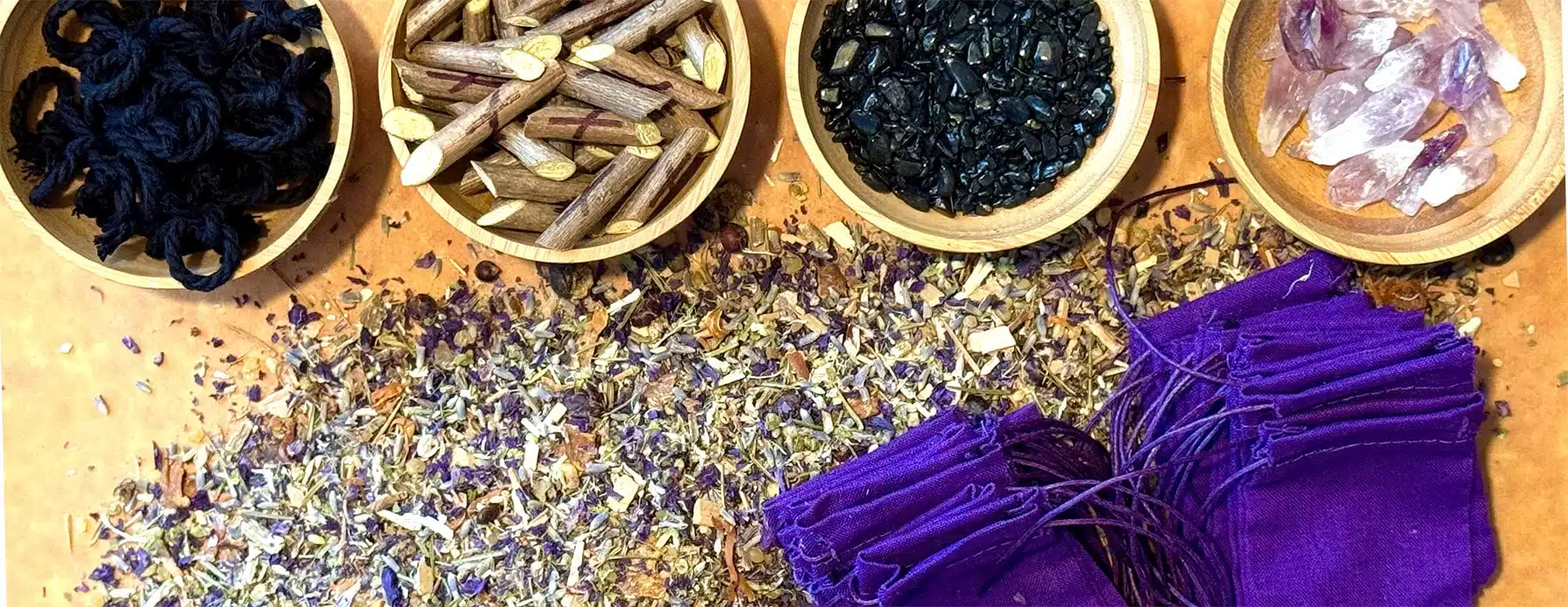 Blick in die Magie-Werkstatt: Herstellung von Mojos