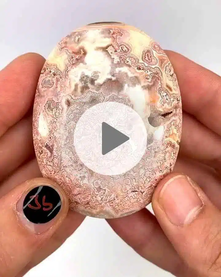 Buntgebaenderter-Achat-Handschmeichler-3b