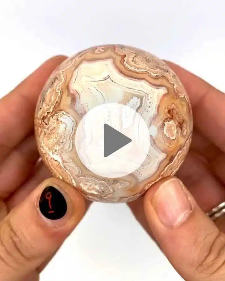 Buntgebaenderter-Achat-Kugel-9