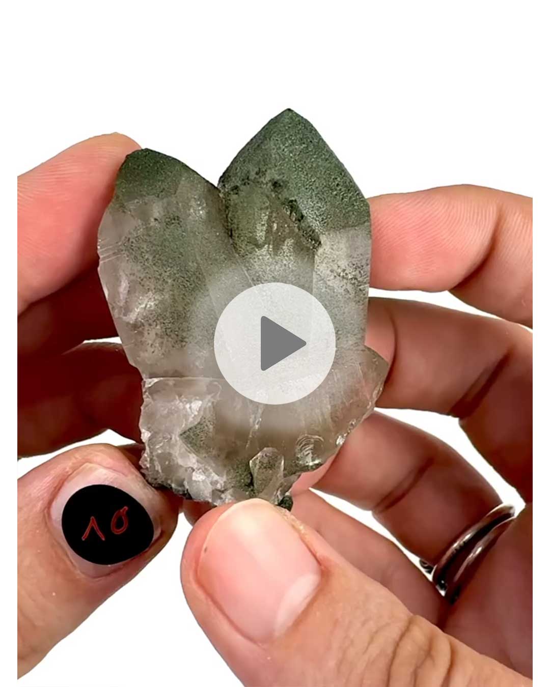 Einzelstueck-Bergkristall-Chlorit-Mont-Blanc-10