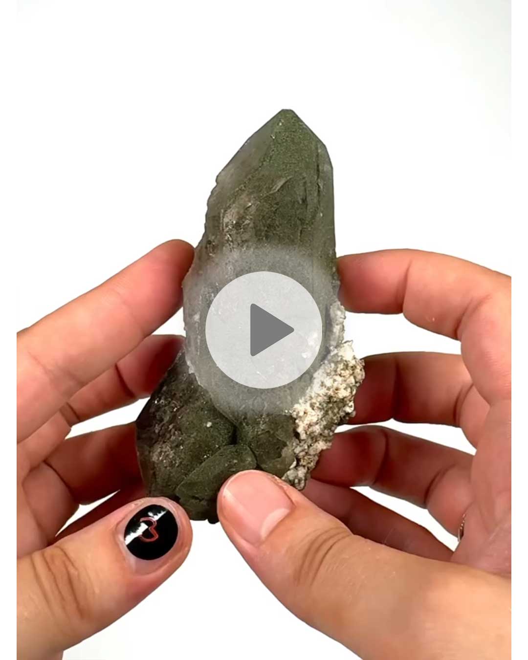 Einzelstueck-Bergkristall-Chlorit-Mont-Blanc-3