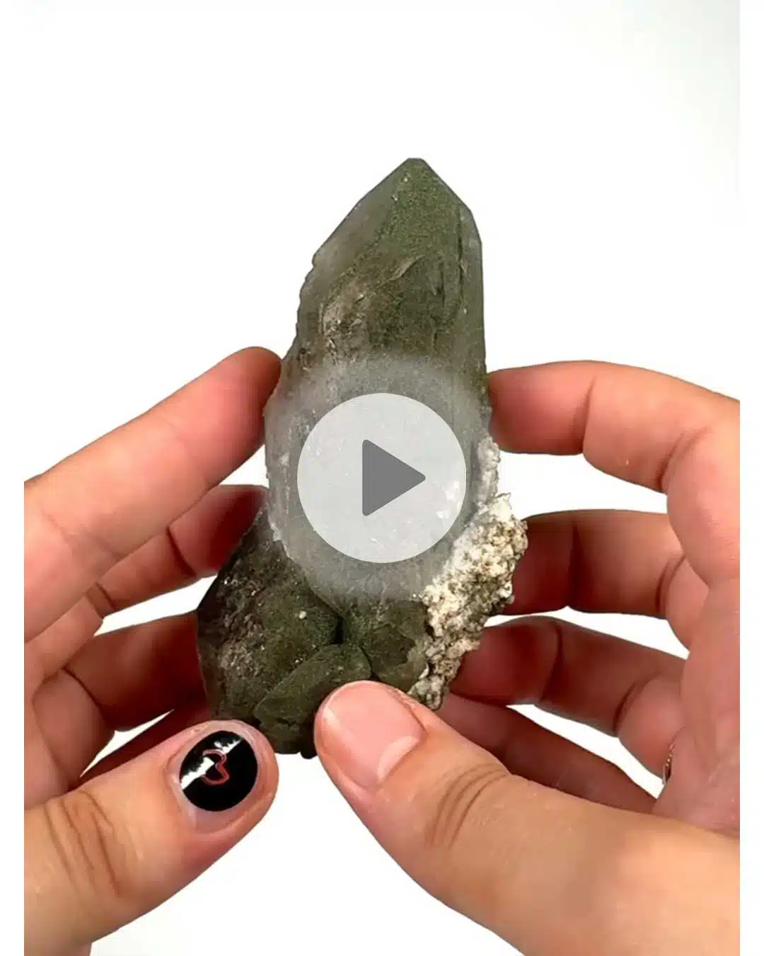 Einzelstueck-Bergkristall-Chlorit-Mont-Blanc-3