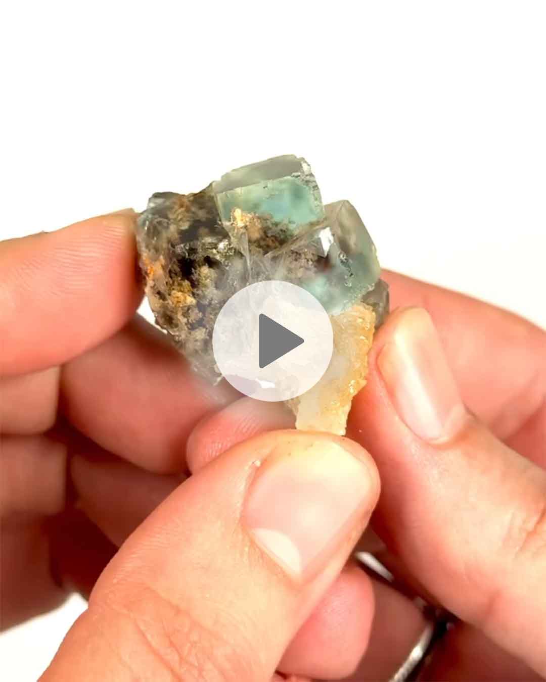 Einzelstueck-Fluorit-Namibia-1