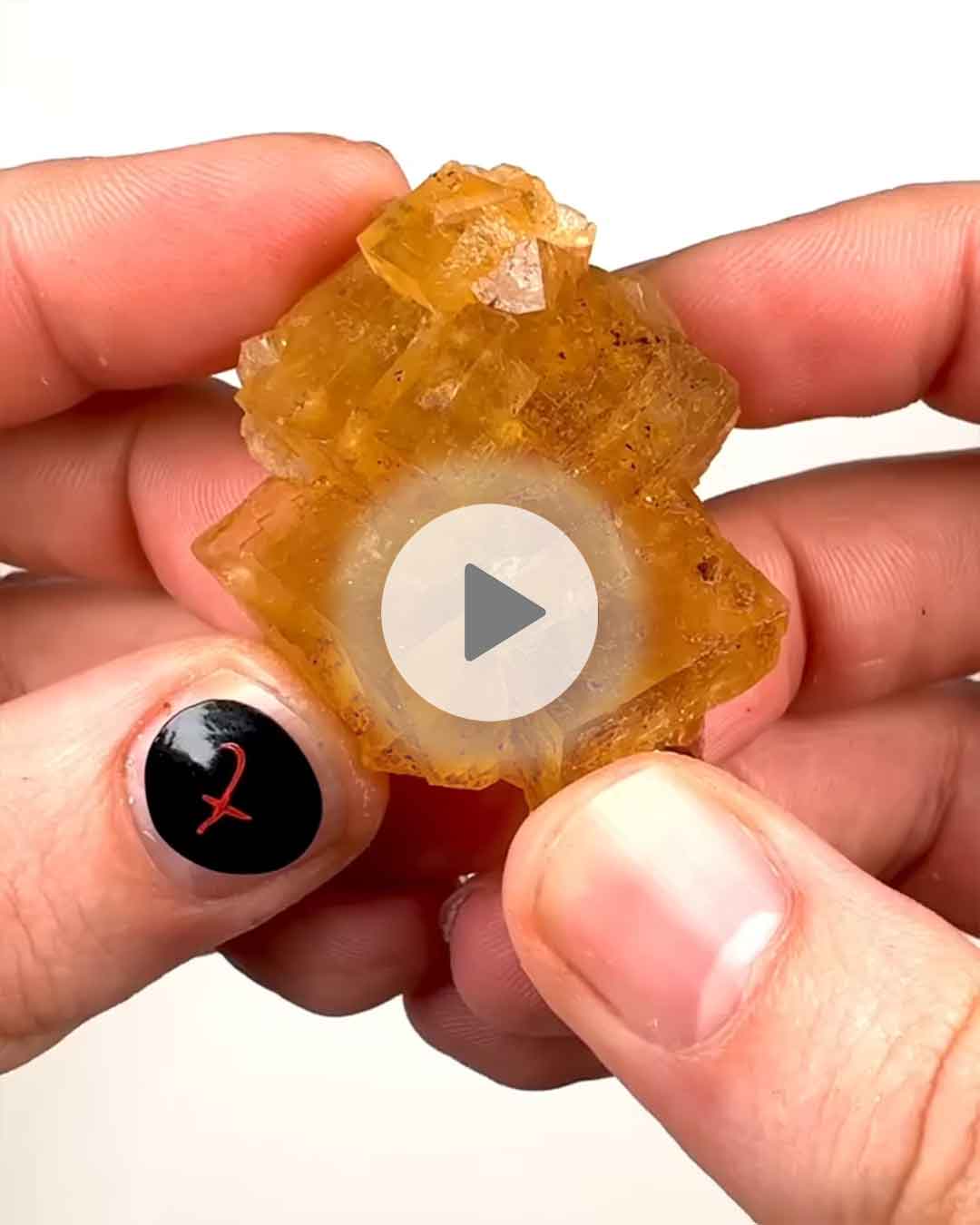 Einzelstueck-Gelber-Fluorit-Marokko-7