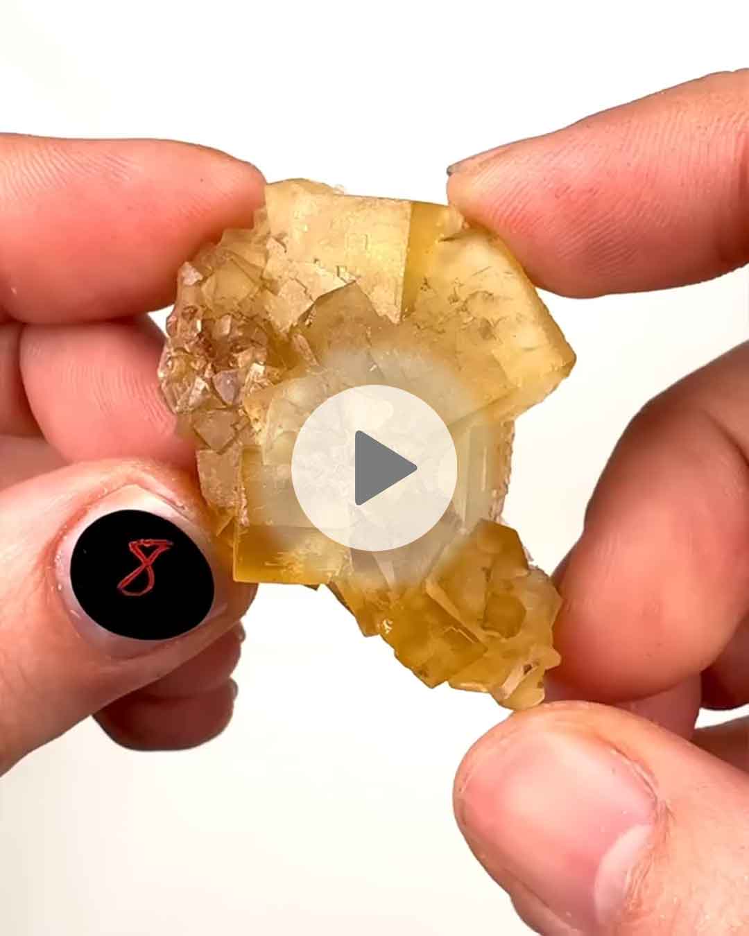 Einzelstueck-Gelber-Fluorit-Marokko-8