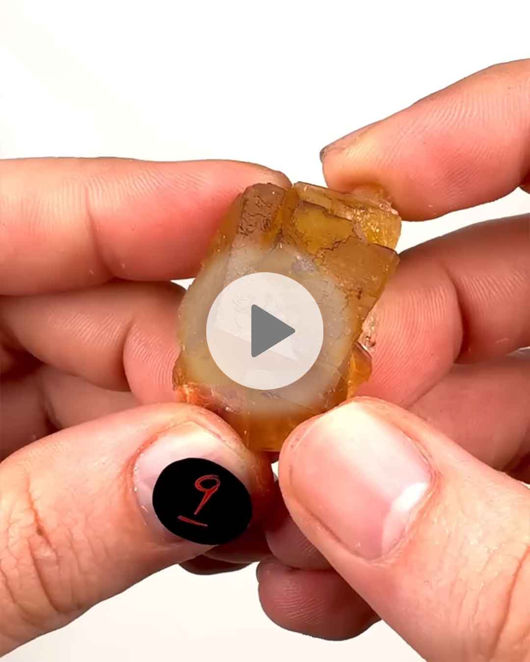 Einzelstueck-Gelber-Fluorit-Marokko-9