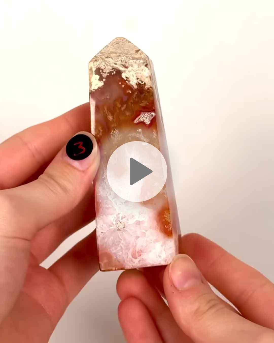 Einzelstueck-Karneol-Turm-3