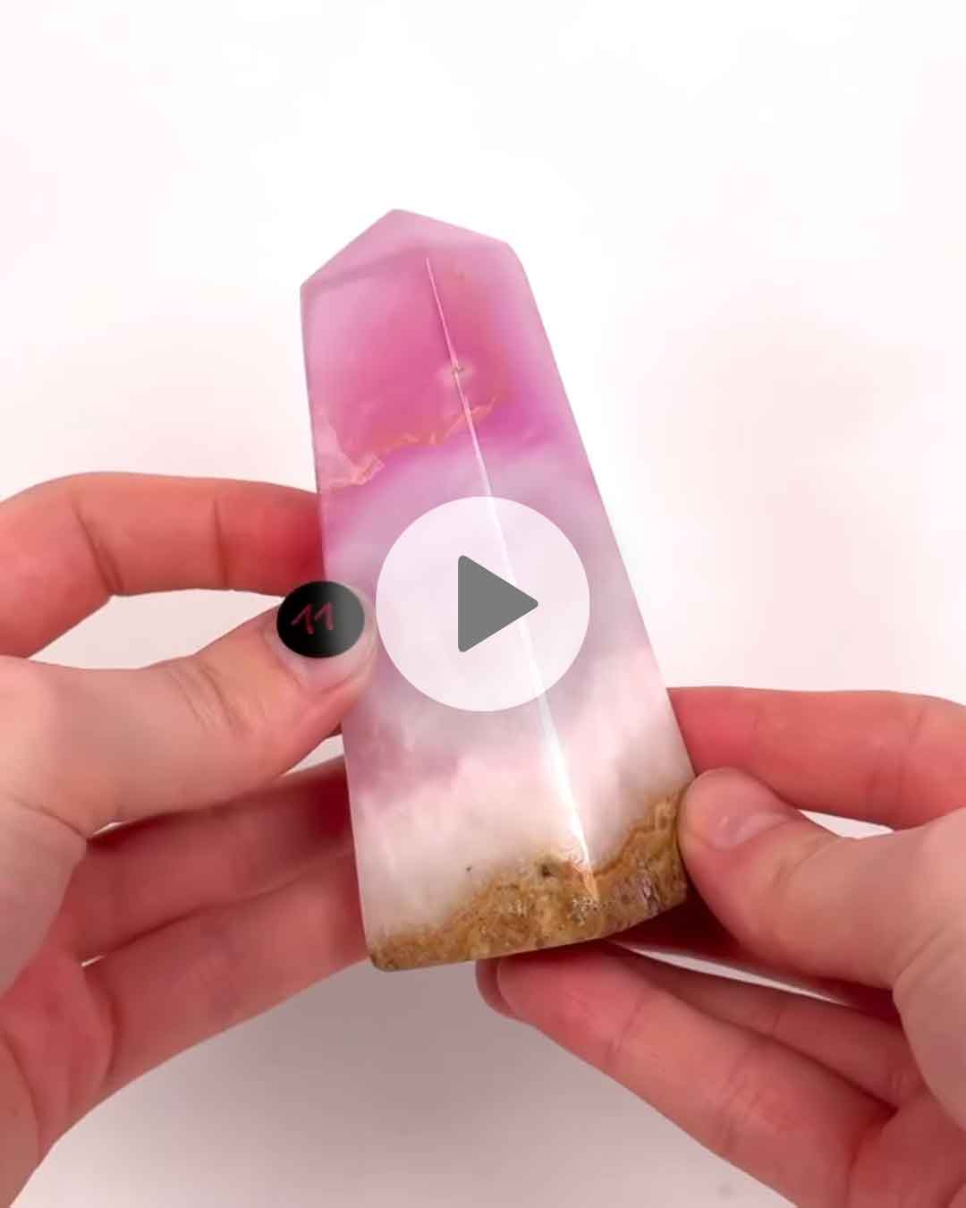 Einzelstueck-Pinkfarbener-Aragonit-Turm-11