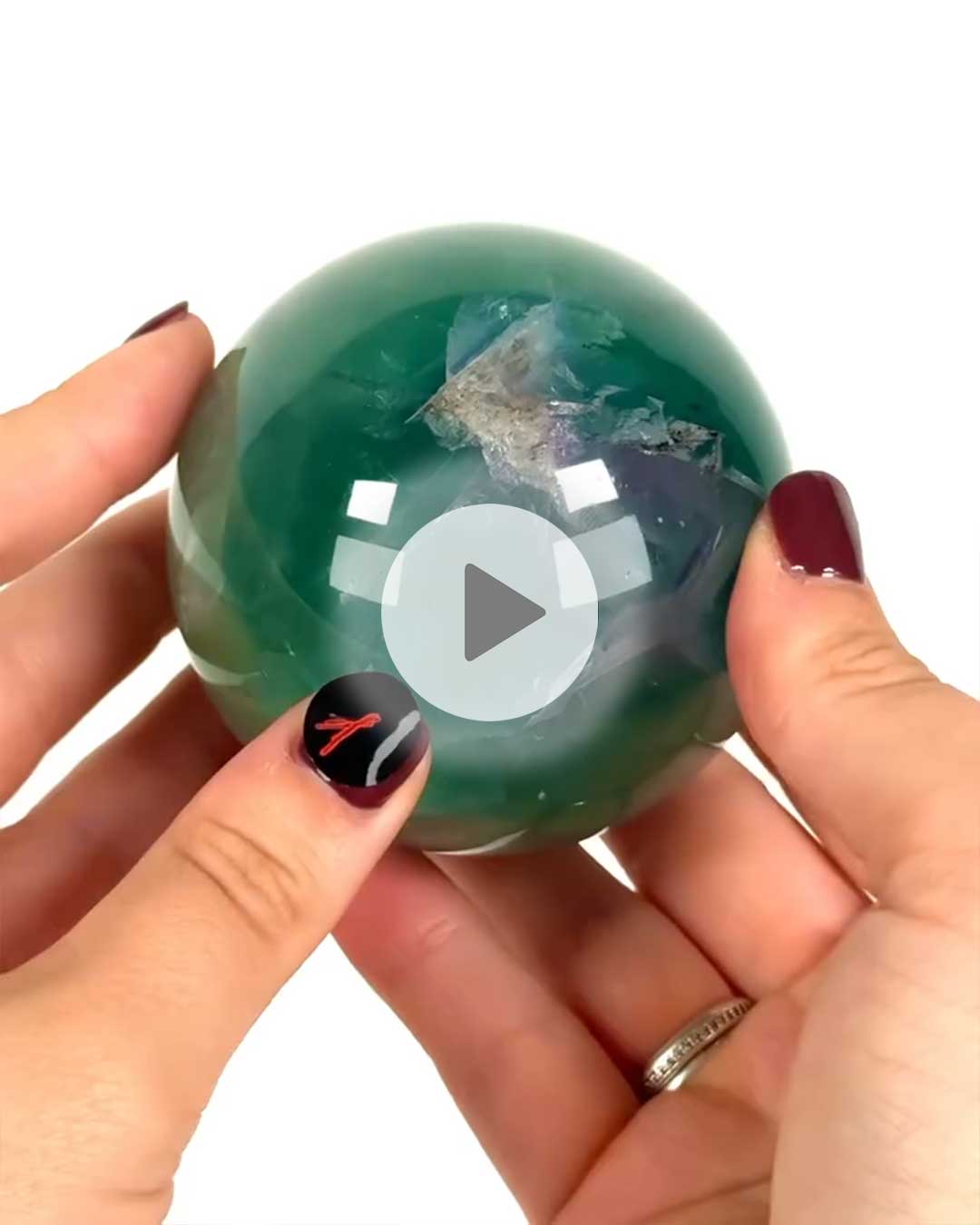 Einzelstueck-Regenbogen-Fluorit-Kugel-1