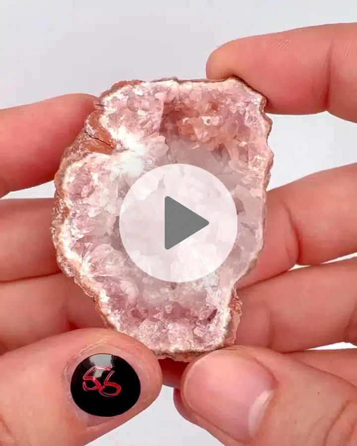 Einzelstueck-Rosafarbener-Amethyst-B5