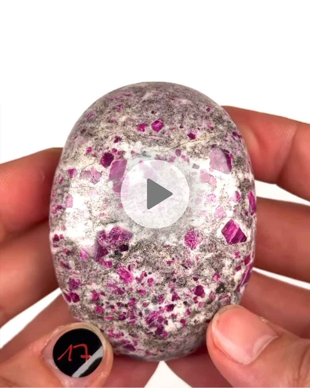 Einzelstueck-Rubin-Rhyolith-17