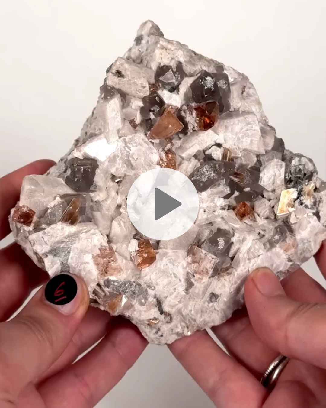 Einzelstueck-Topas-in-Matrix-6