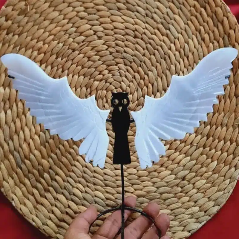 Über die Arbeit mit Kraftsteinen Verschiedene Formen von Kraftsteinen: Flügel (Schmetterling, Engel, Eule, Drache)