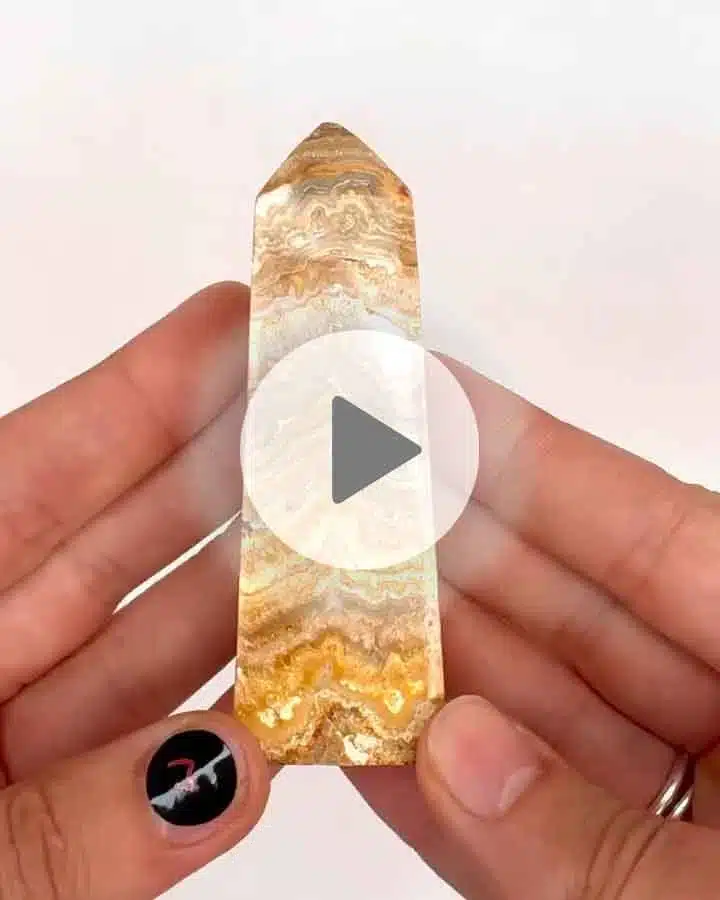 Indo-Achat-gebaendert-gelb-Turm-3