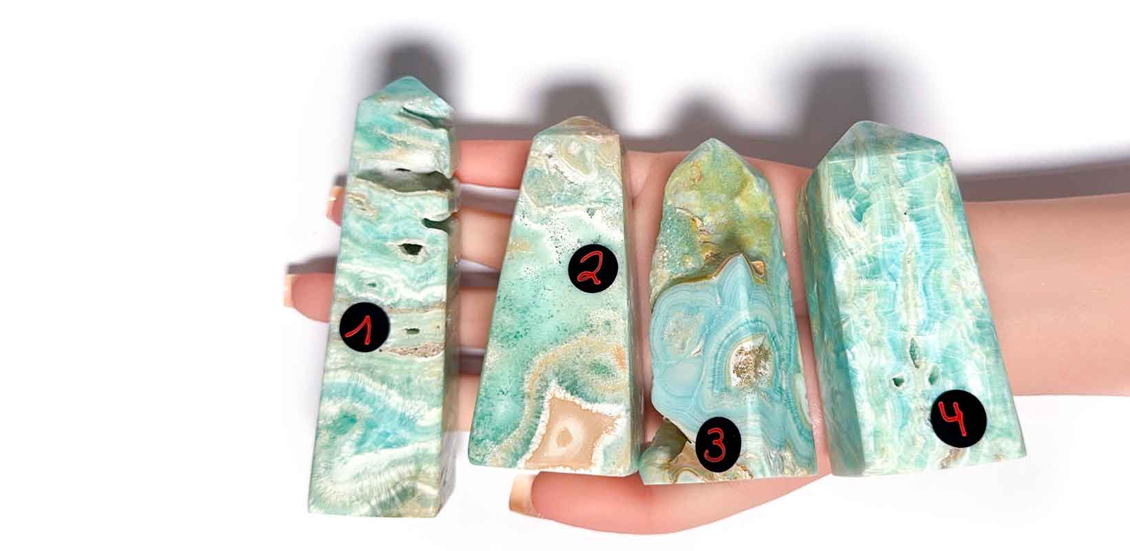 Kraftstein-Turm Blauer Aragonit