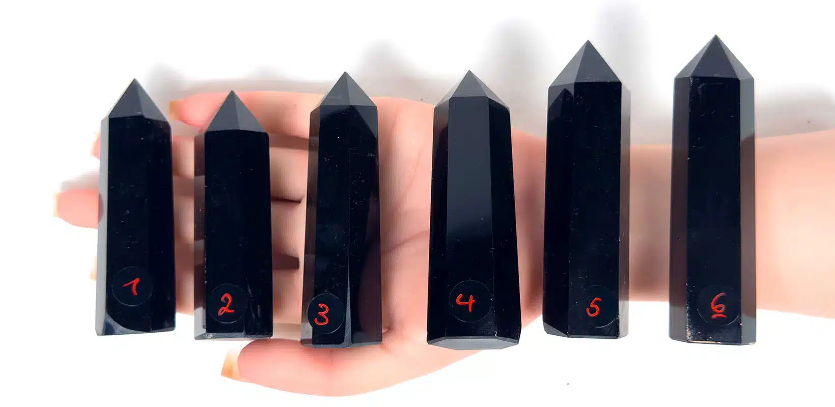 Kraftstein-Turm-Schwarzer-Obsidian