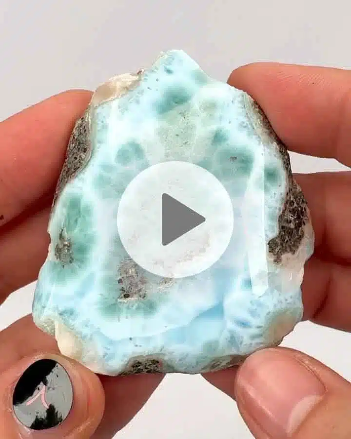 Larimar-1
