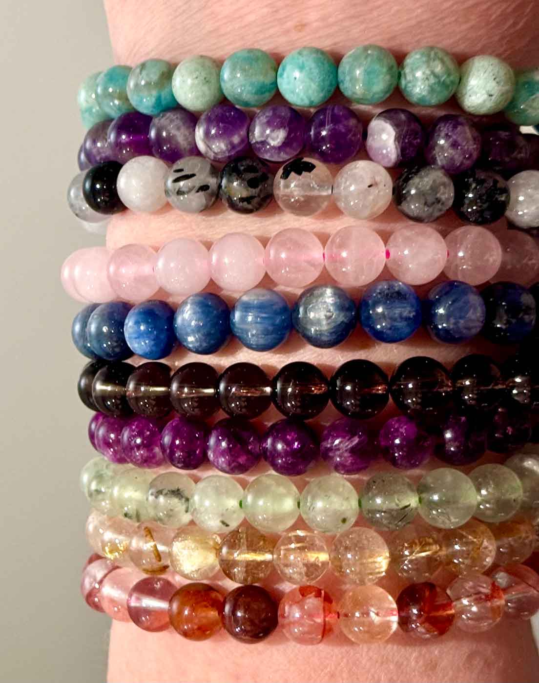 Kraftstein-Armbänder aus Brasilien