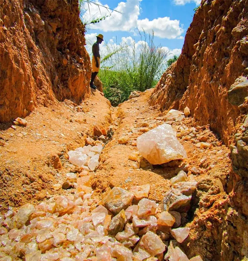 Rosenquarz aus Madagaskar